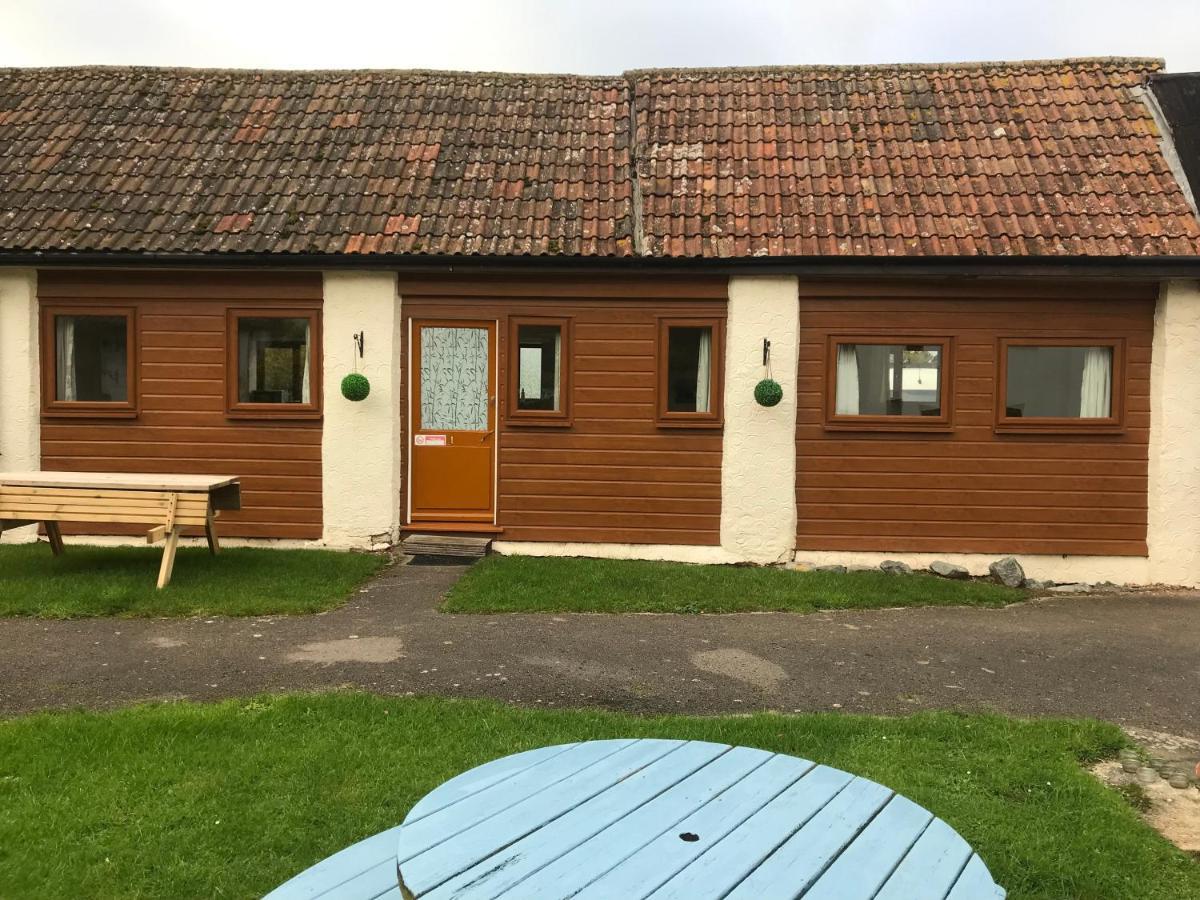 Court Farm Holiday Bungalows Ltd ウォチェット エクステリア 写真