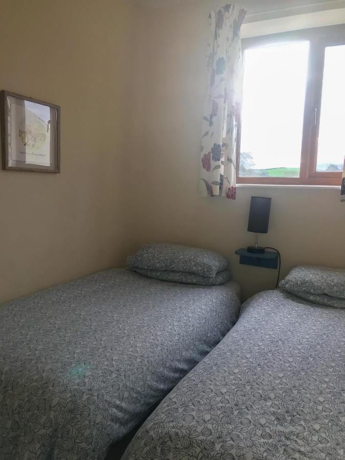 Court Farm Holiday Bungalows Ltd ウォチェット エクステリア 写真