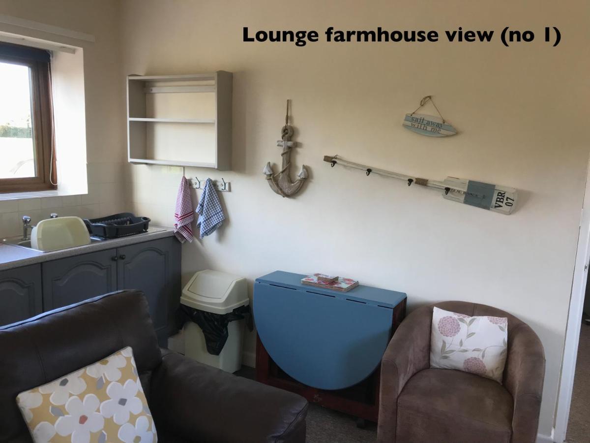 Court Farm Holiday Bungalows Ltd ウォチェット エクステリア 写真