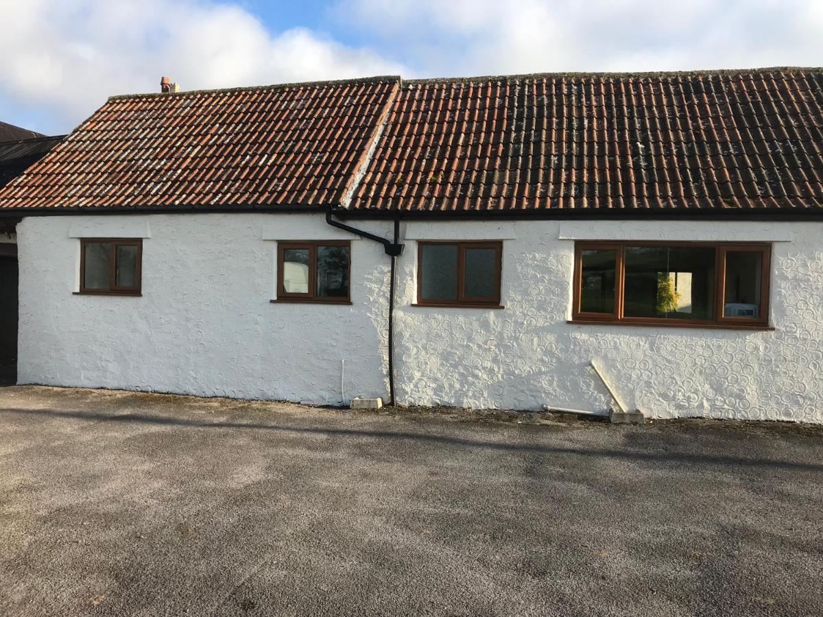 Court Farm Holiday Bungalows Ltd ウォチェット エクステリア 写真